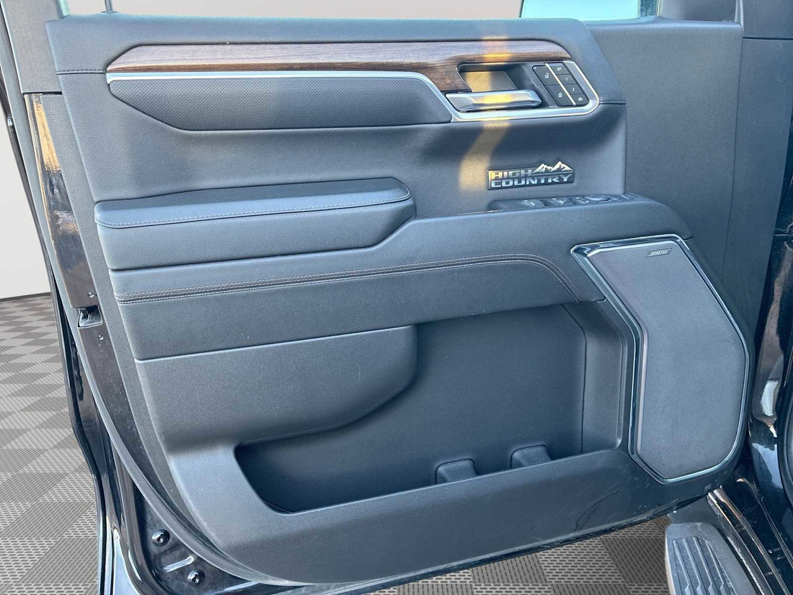 Certified 2023 Chevrolet Silverado 1500 High Country w/ Z71 Off-Road Package image 22