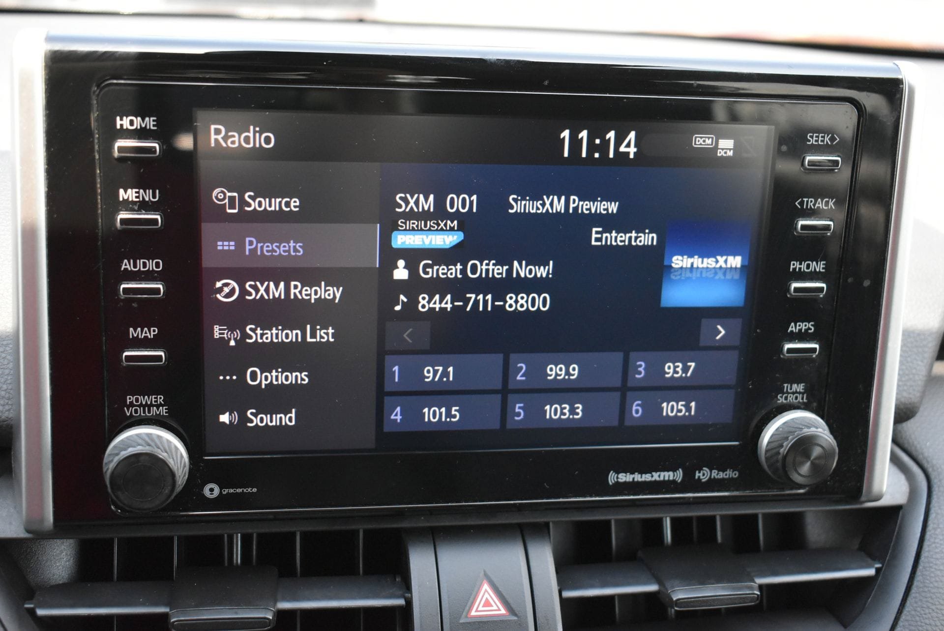 Used 2020 Toyota RAV4 XLE w/ Convenience Package AWD/4WD image 28