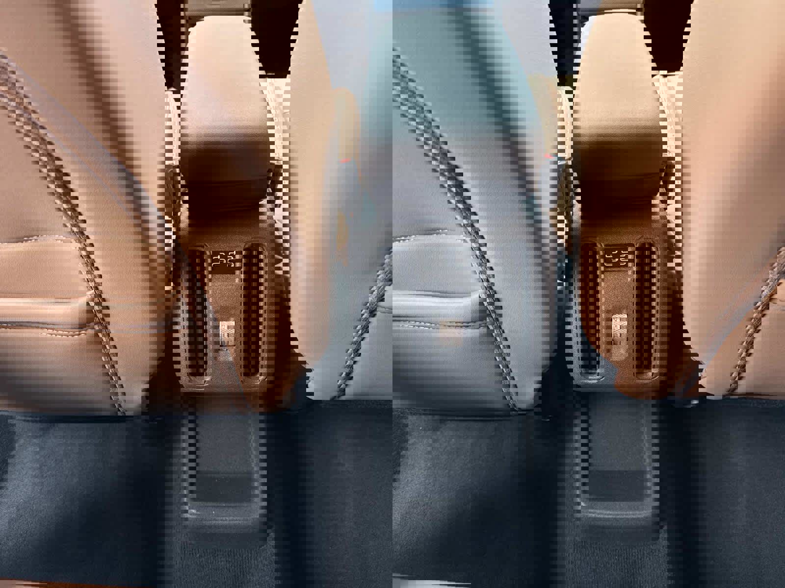 Certified 2025 MINI Cooper Countryman S w/ Comfort Package Max image 17