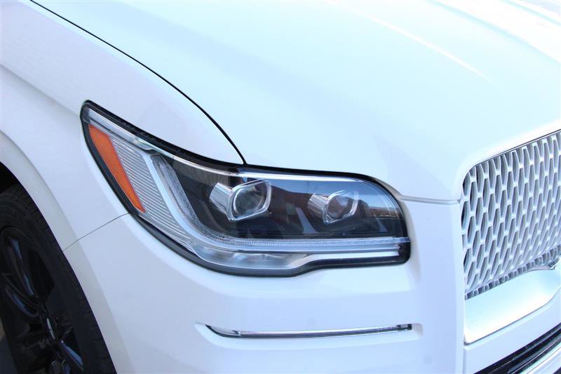Used 2022 Lincoln Navigator Reserve image 41
