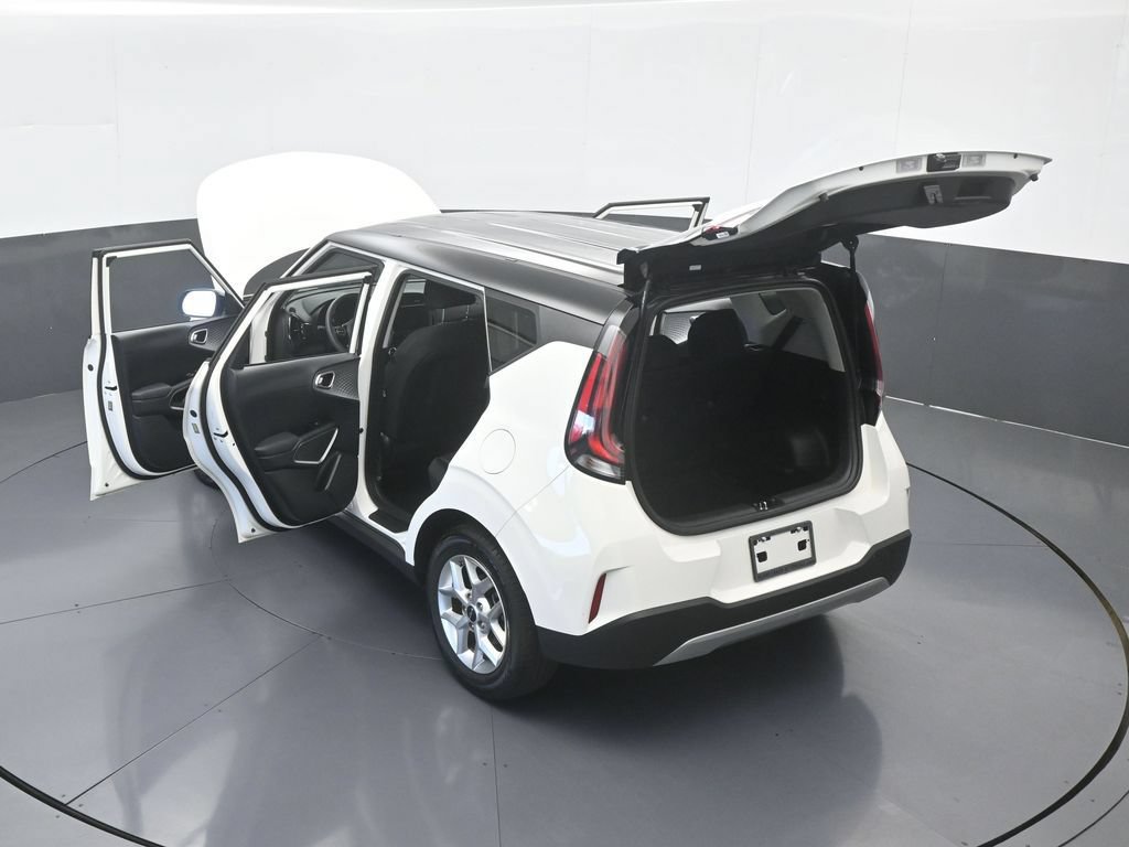 Used 2024 Kia Soul S FWD image 62
