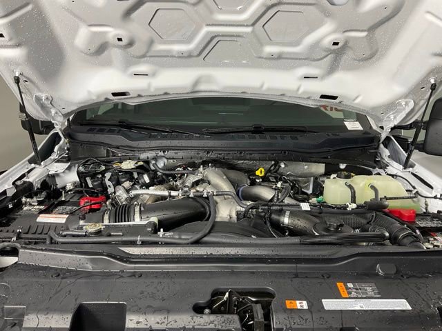 New 2026 Ford F550 4x4 Regular Cab Super Duty image 9