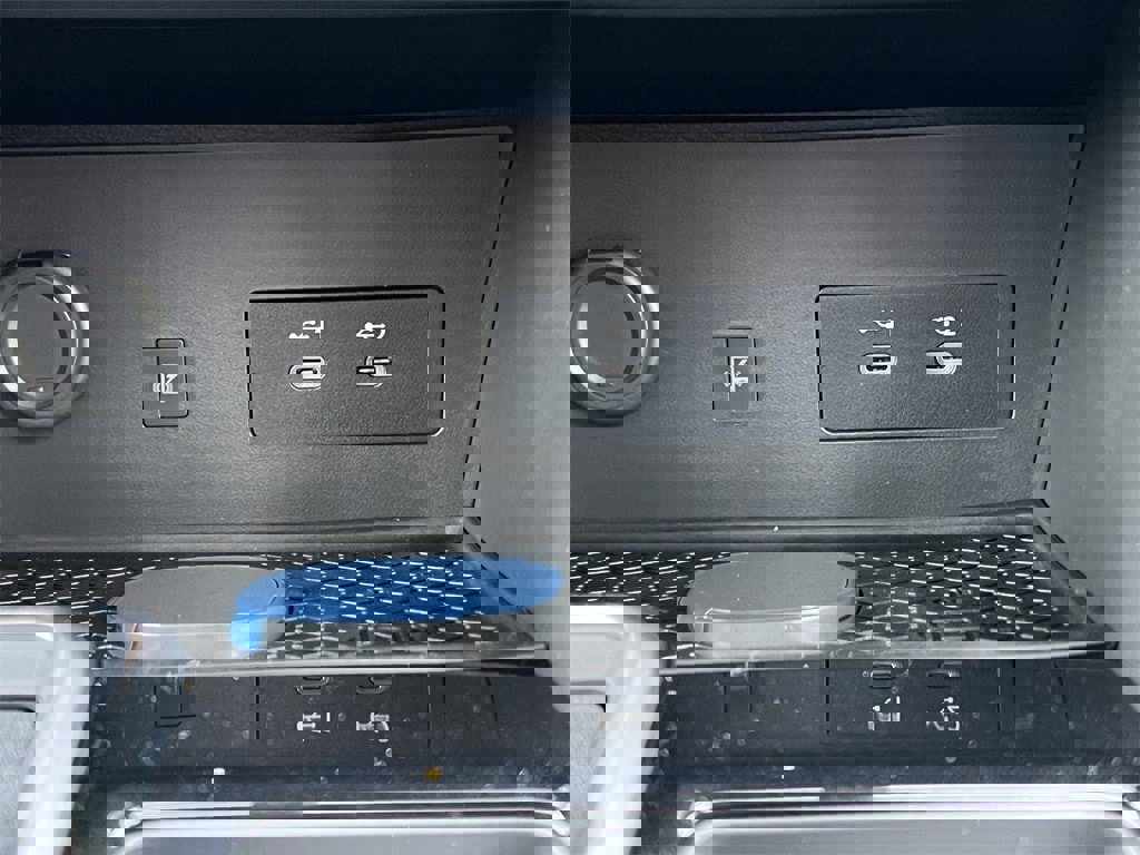 New 2026 Nissan Pathfinder SL image 28