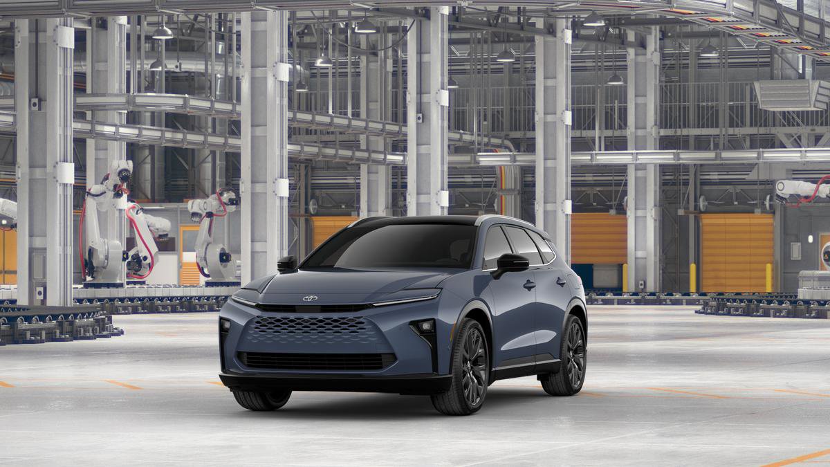 New 2025 Toyota Crown Signia