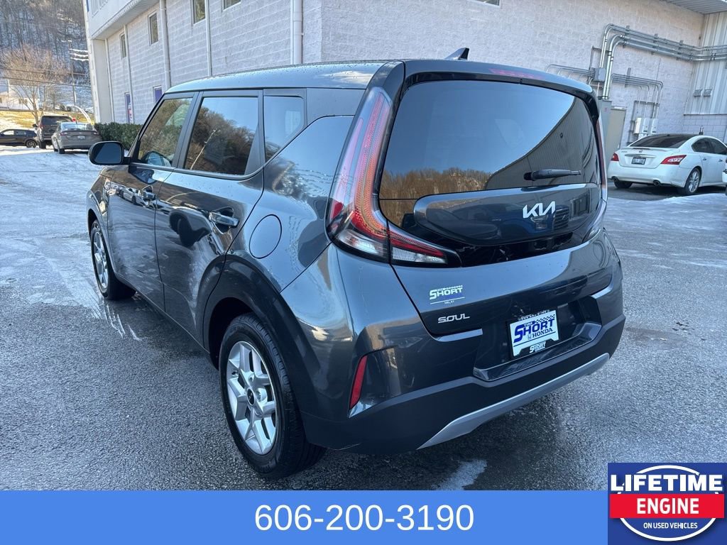 Used 2024 Kia Soul LX w/ Option Group 015 image 7