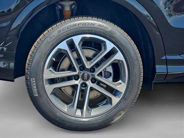 New 2026 Audi Q5 Premium AWD/4WD image 10