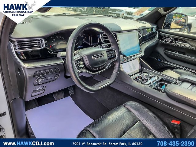 Used 2024 Jeep Grand Wagoneer L Series II w/ Quick Order Packagew 28T AWD/4WD image 9