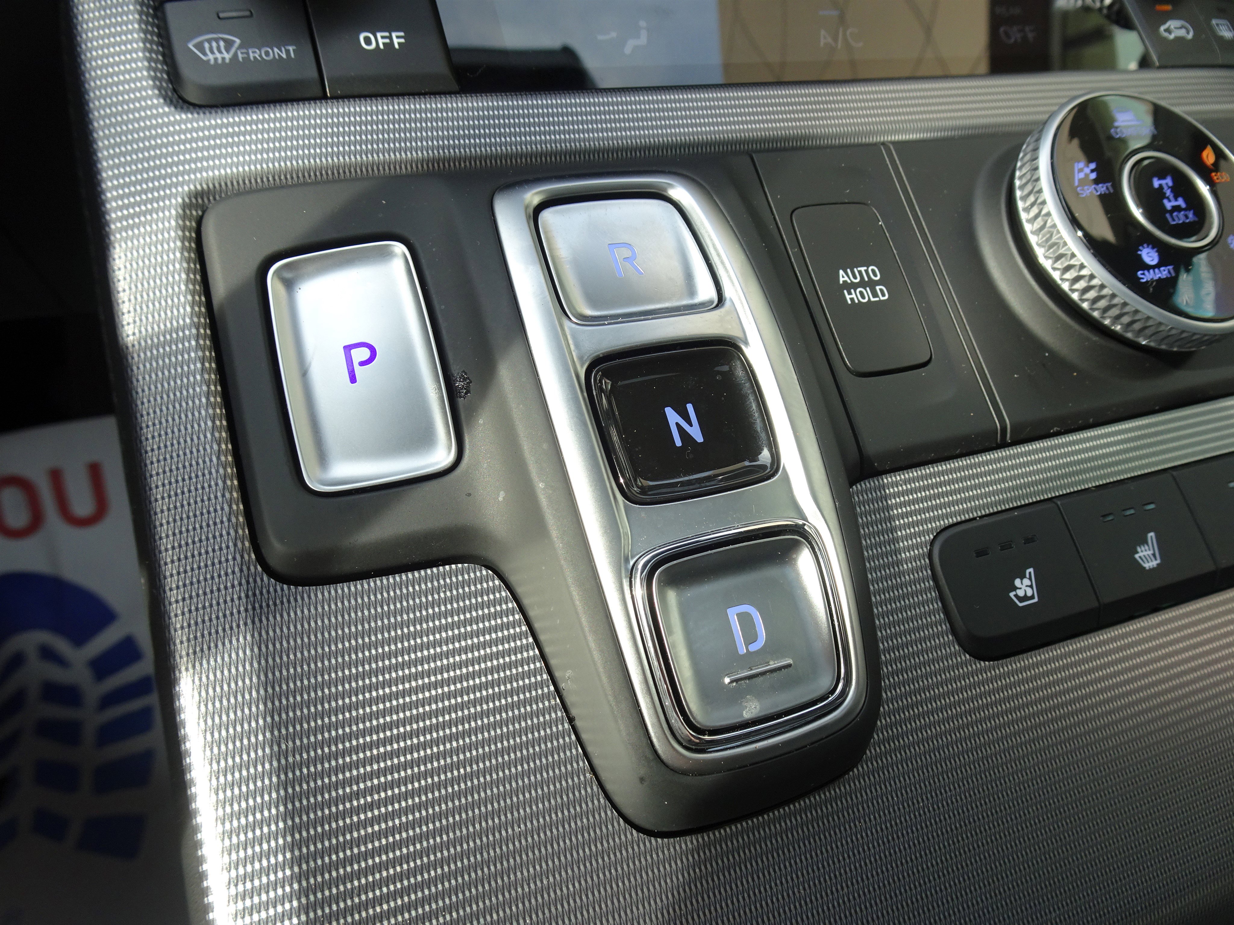 Used 2024 Hyundai Palisade Calligraphy image 19