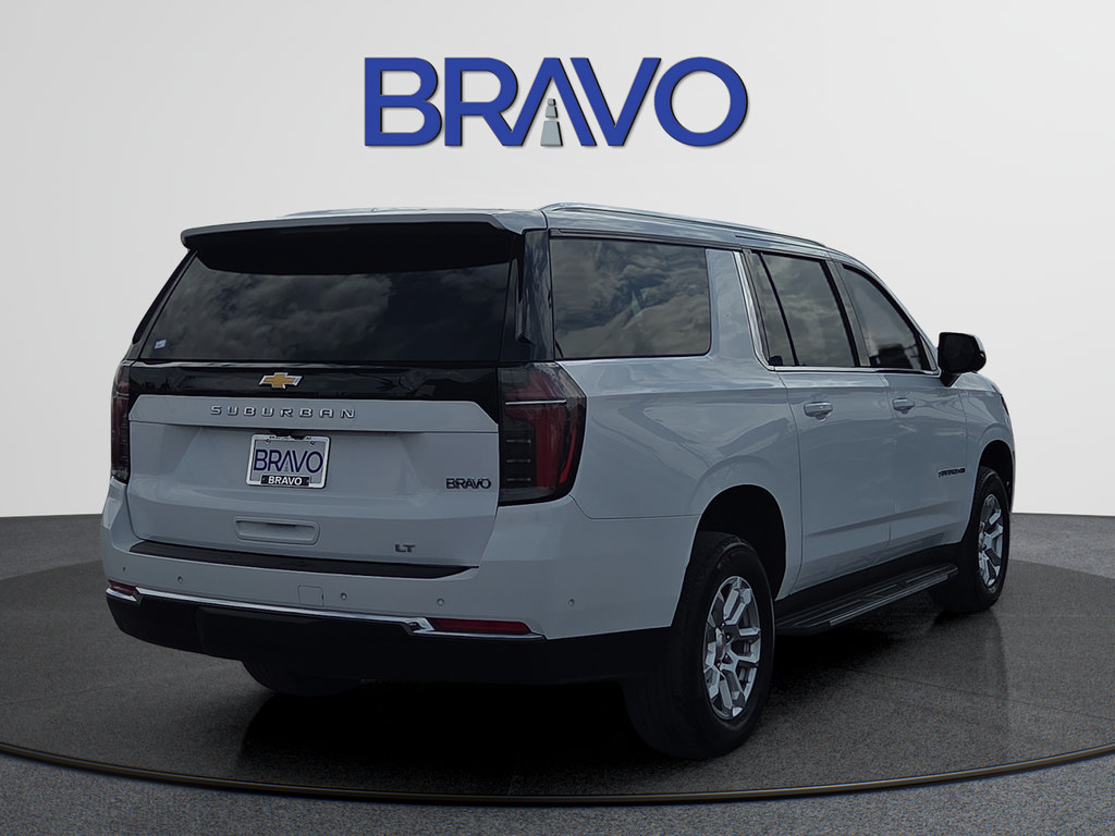 Used 2025 Chevrolet Suburban LT AWD/4WD image 4