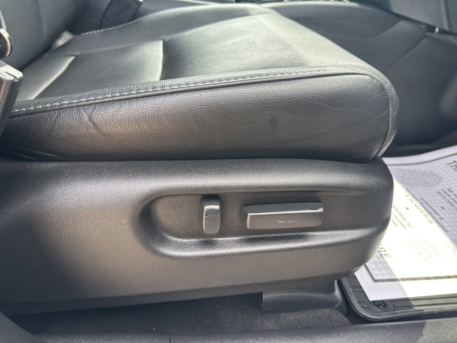 Used 2018 Honda Pilot Touring image 45