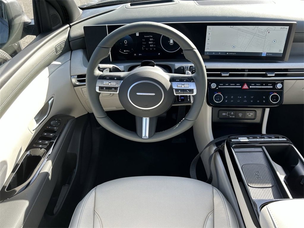 New 2026 Hyundai Tucson Limited image 3