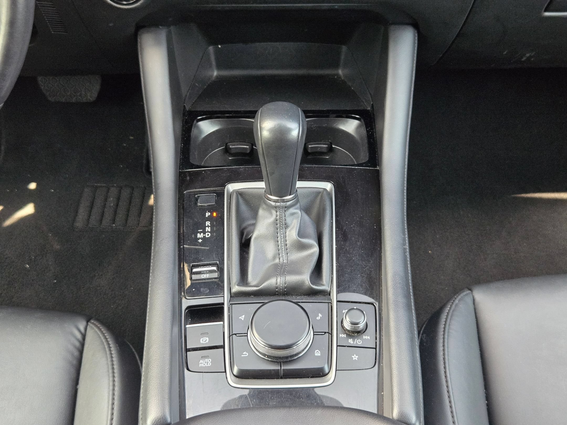 Used 2024 MAZDA MAZDA3 s FWD image 19