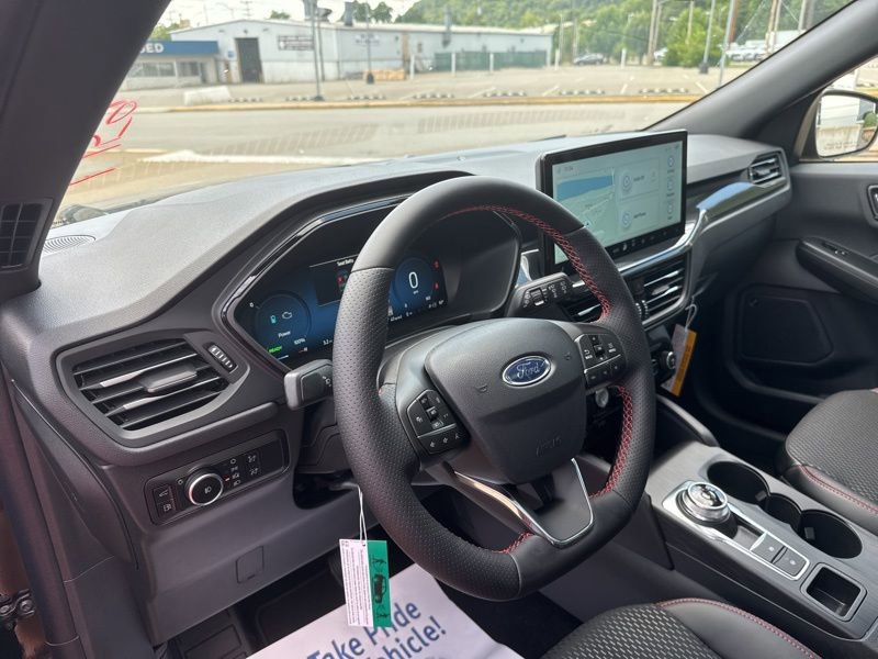 New 2025 Ford Escape ST-Line Elite w/ Tech Pack #2 image 26