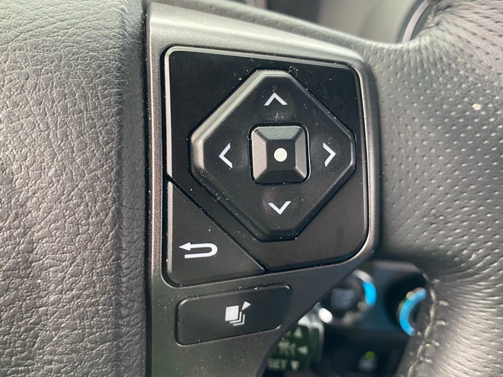 Used 2023 Toyota Tacoma TRD Sport image 28