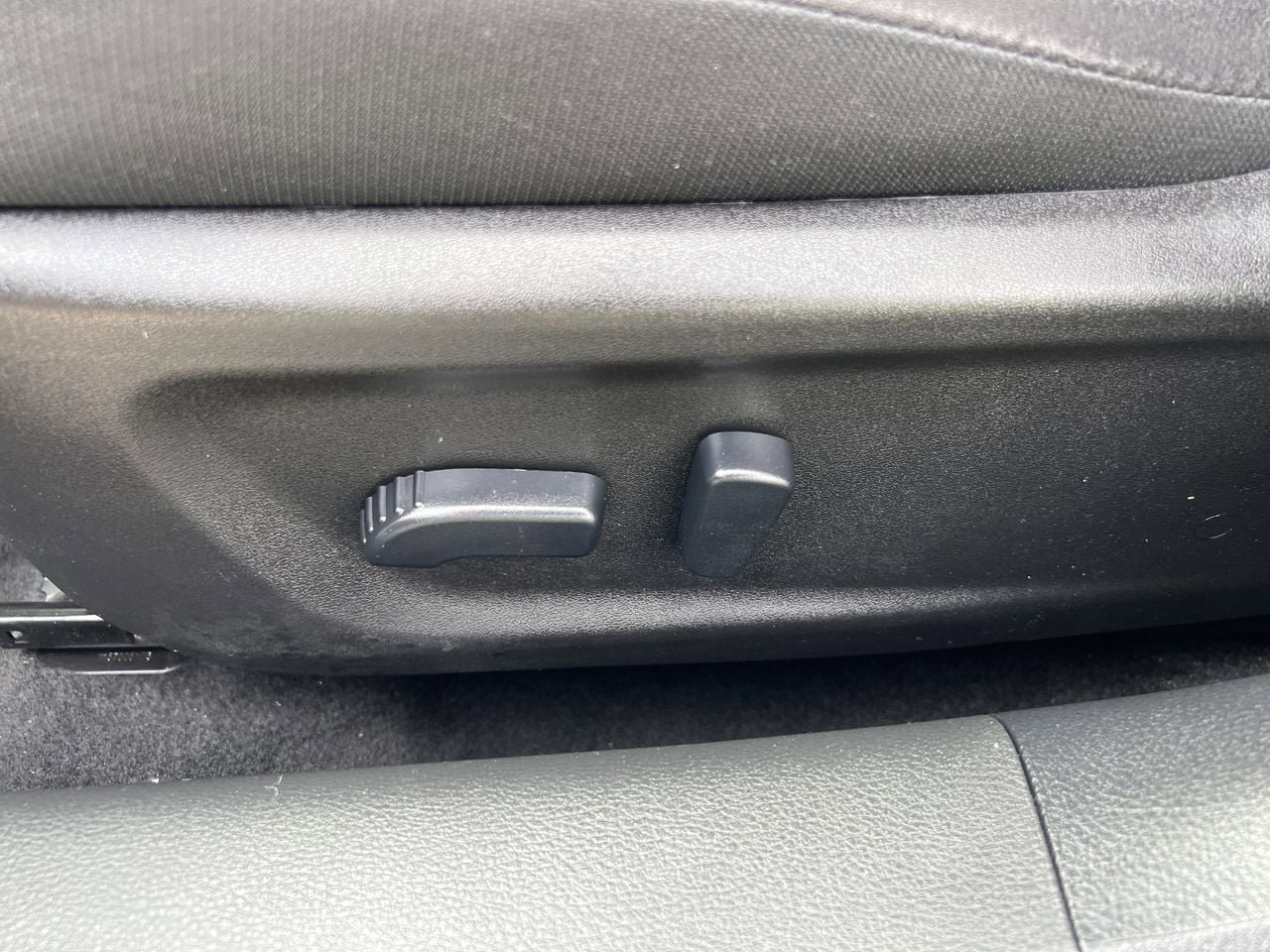 Used 2024 Nissan Altima 2.5 SV FWD image 20