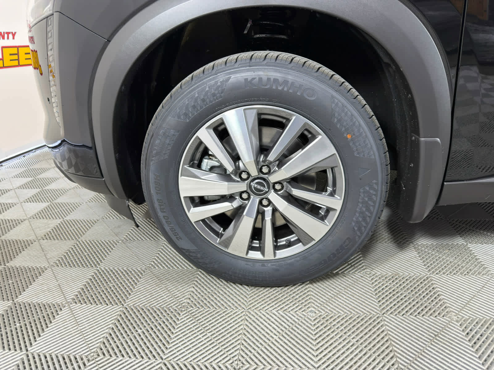 New 2026 Nissan Pathfinder SL w/ Cargo Package image 10