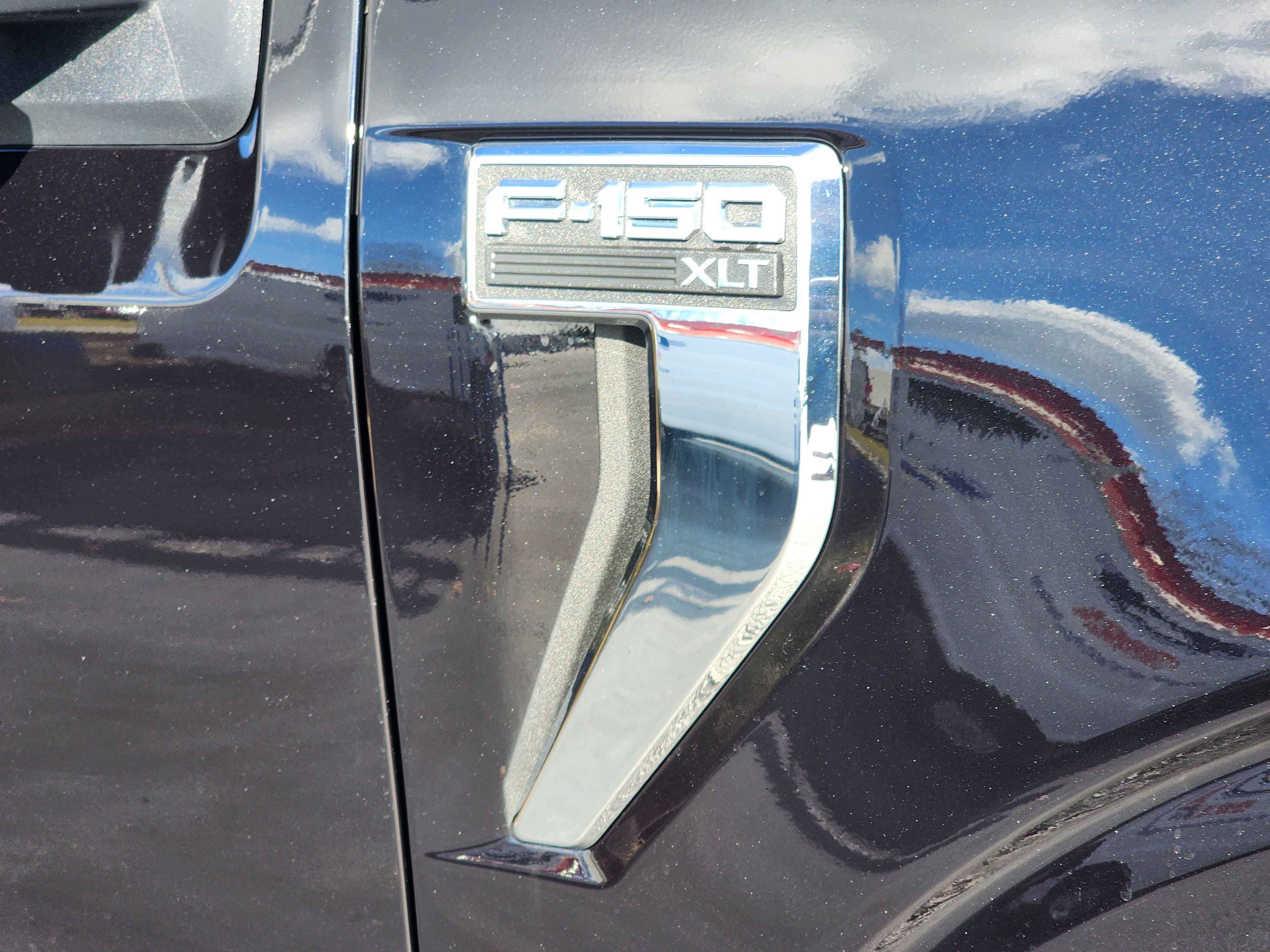 Used 2024 Ford F150 XLT image 7