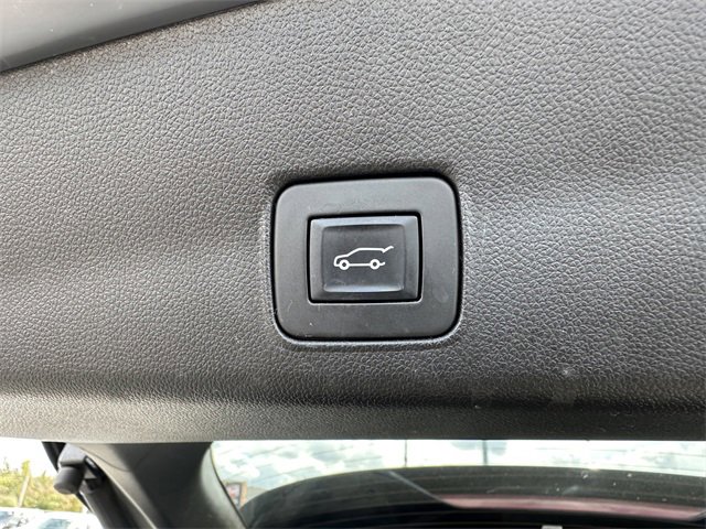 Used 2022 Chevrolet TrailBlazer ACTIV w/ Sun and Liftgate Package image 42