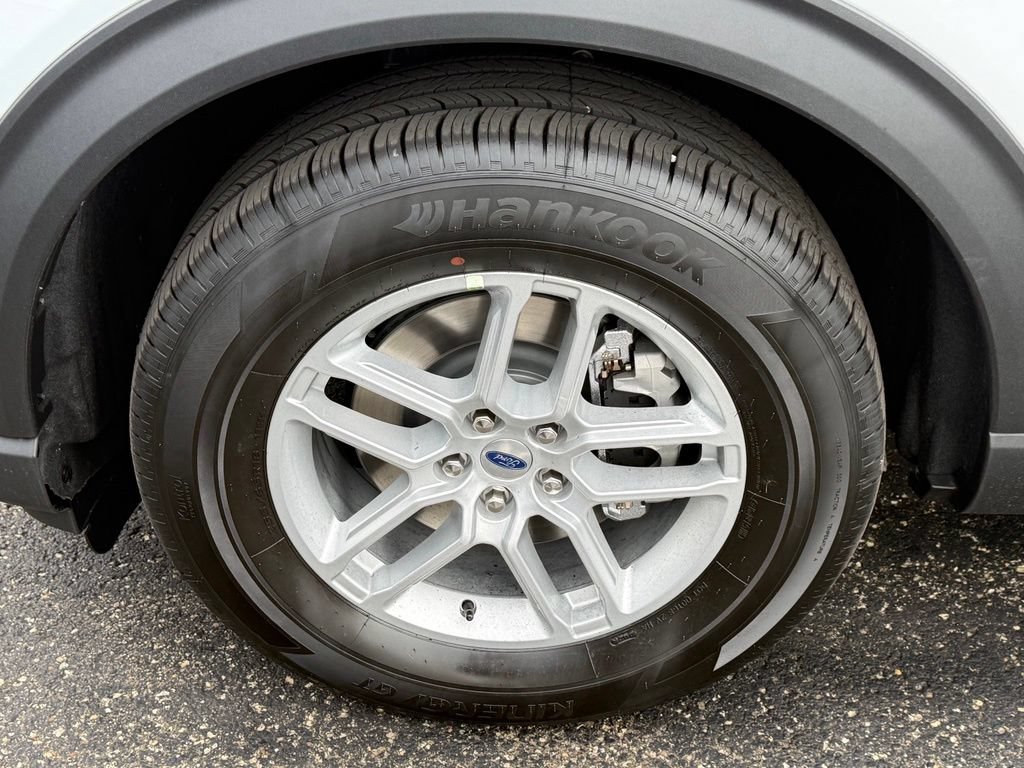 New 2027 Ford Explorer Active AWD/4WD image 6