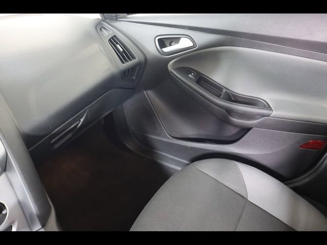 Used 2014 Ford Focus SE image 18