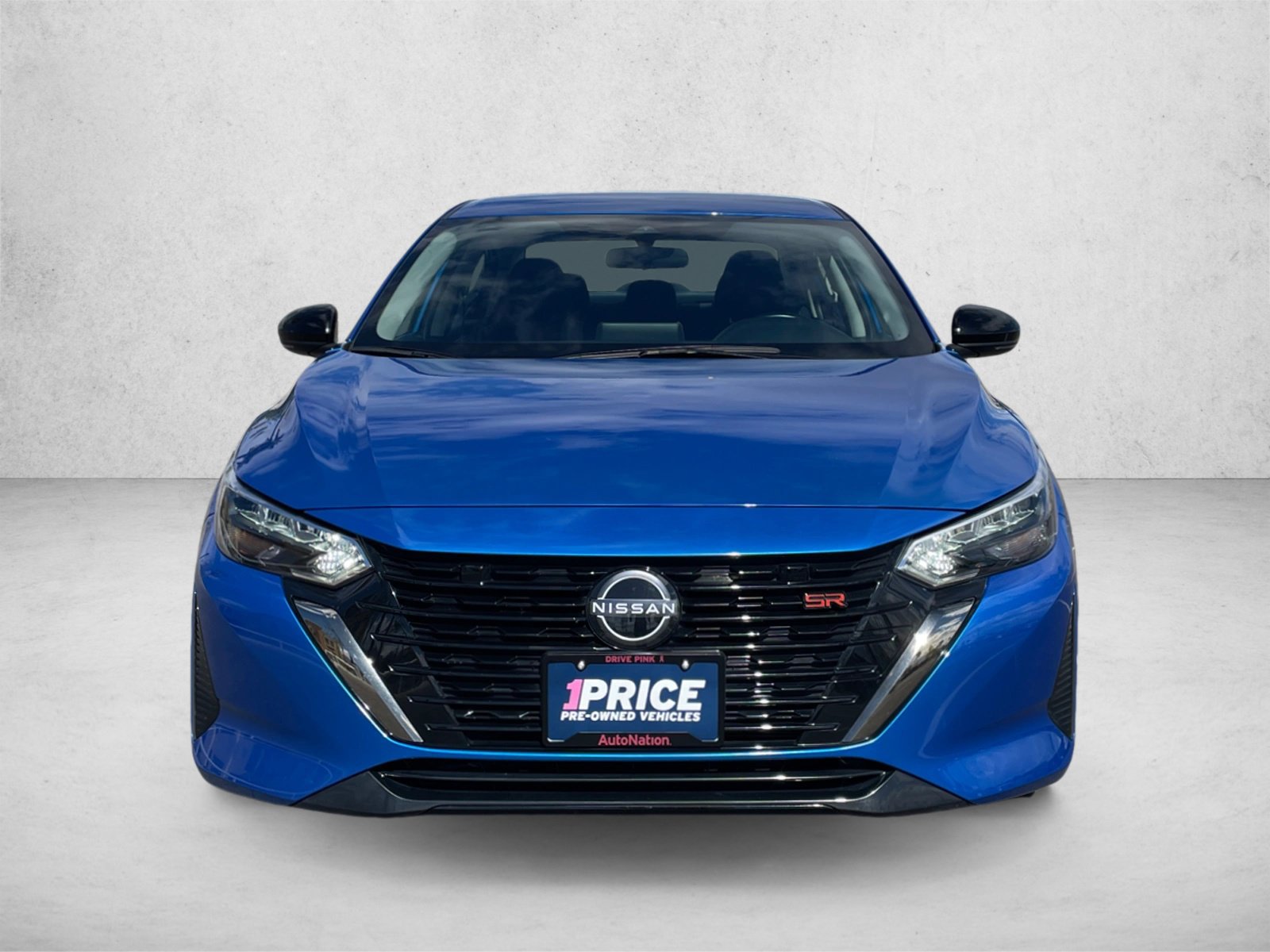 Used 2025 Nissan Sentra SR FWD image 2