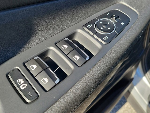 Used 2023 Hyundai Santa Fe SEL image 9