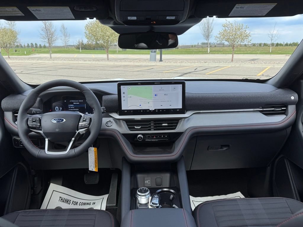 New 2026 Ford Explorer ST-Line w/ ST-Line Street Pack AWD/4WD image 16