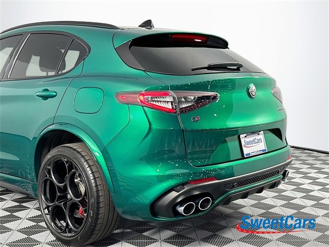 Used 2024 Alfa Romeo Stelvio Quadrifoglio image 55