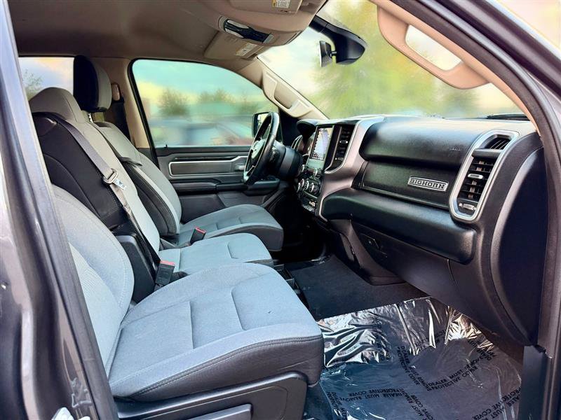 Used 2019 RAM 1500 Big Horn AWD/4WD image 17