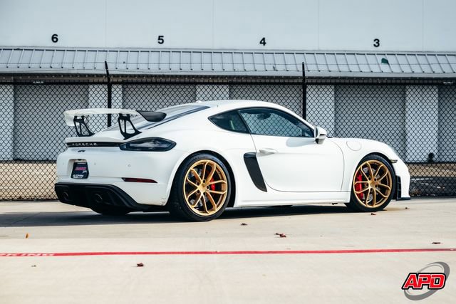 Used 2020 Porsche 718 Cayman GT4 RWD image 5
