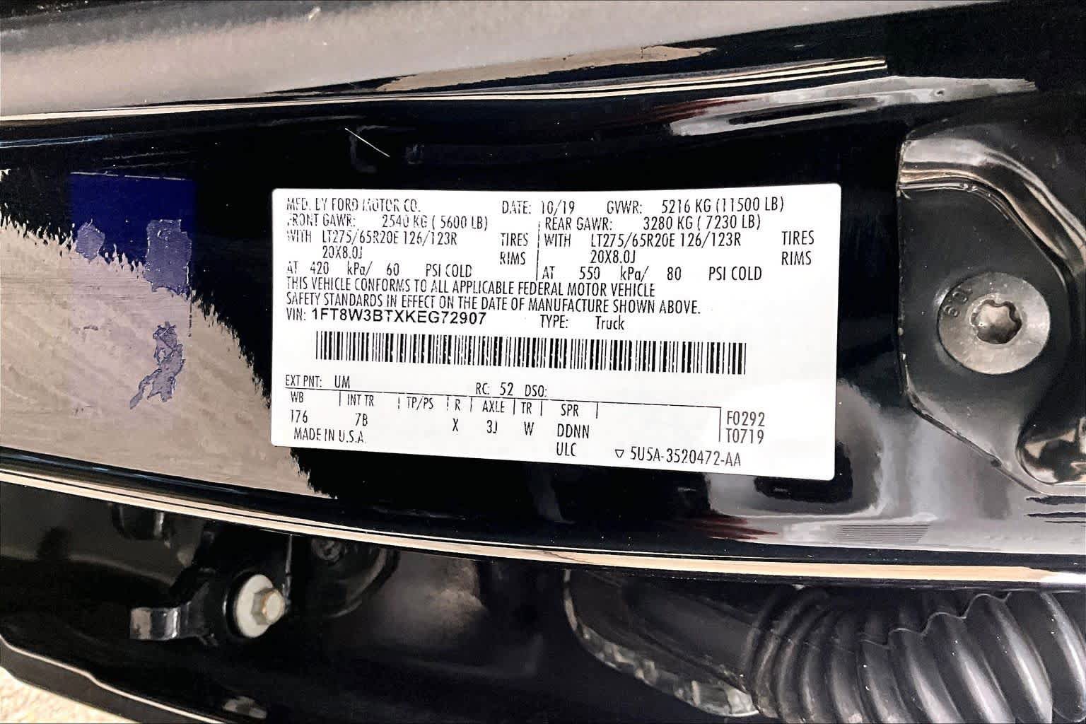 Used 2019 Ford F350 Platinum w/ Platinum Ultimate Package AWD/4WD image 34