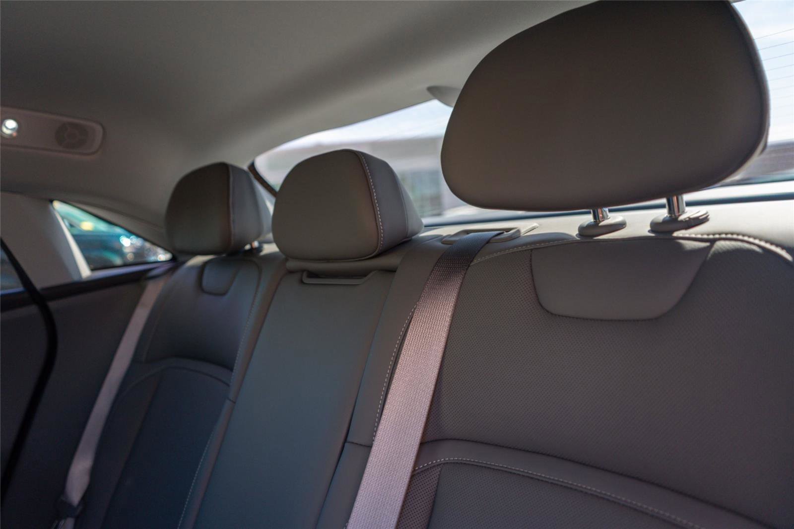 Used 2025 Lucid Air Touring image 25