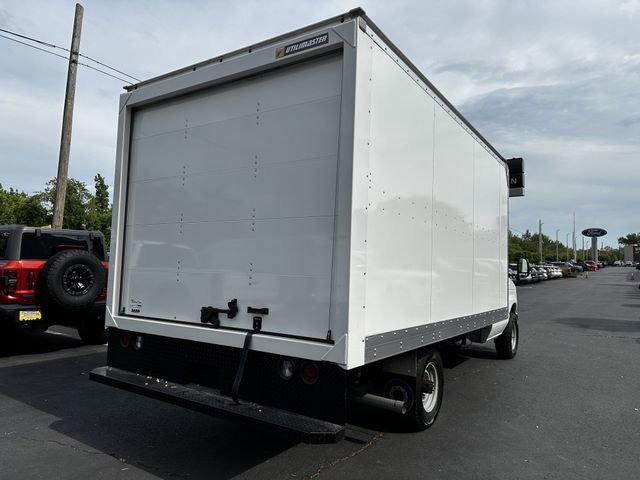 Used 2024 Ford E-350 and Econoline 350 Super Duty w/ Power Windows & Locks Group RWD image 5