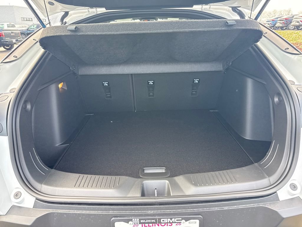 New 2026 Buick Envista Sport Touring w/ Advanced Safety Package FWD image 31