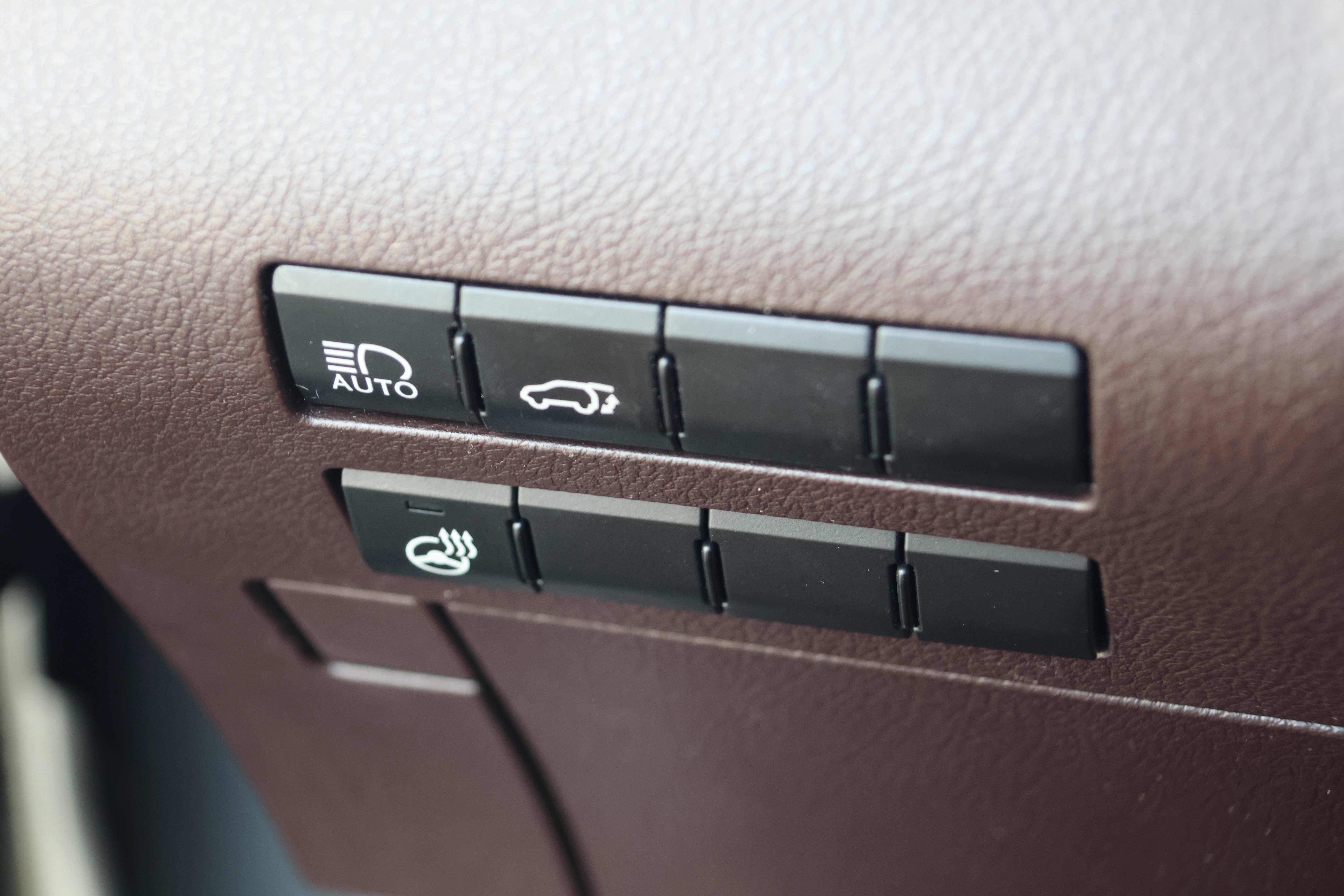 Used 2018 Lexus RX 350L FWD image 15