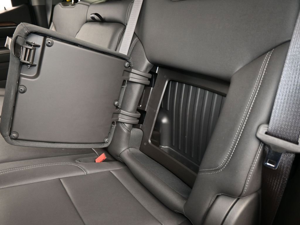 Used 2024 Chevrolet Silverado 1500 LT Trail Boss w/ Convenience Package II image 36