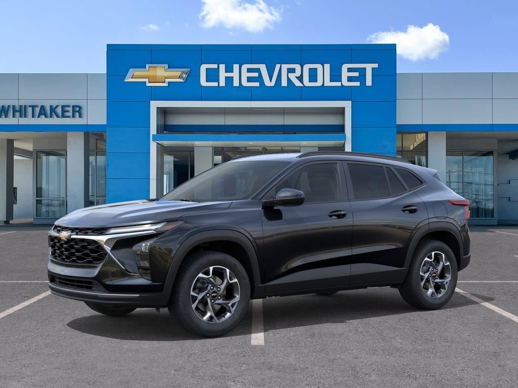 New 2026 Chevrolet Trax LT FWD image 2