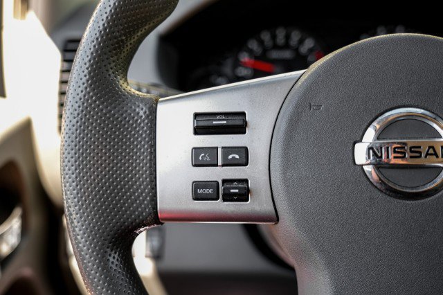 Used 2021 Nissan Frontier SV w/ Midnight Edition Floor Mats image 16