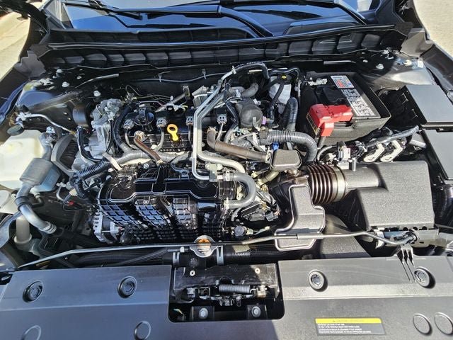 Used 2025 Nissan Altima 2.5 SV FWD image 33