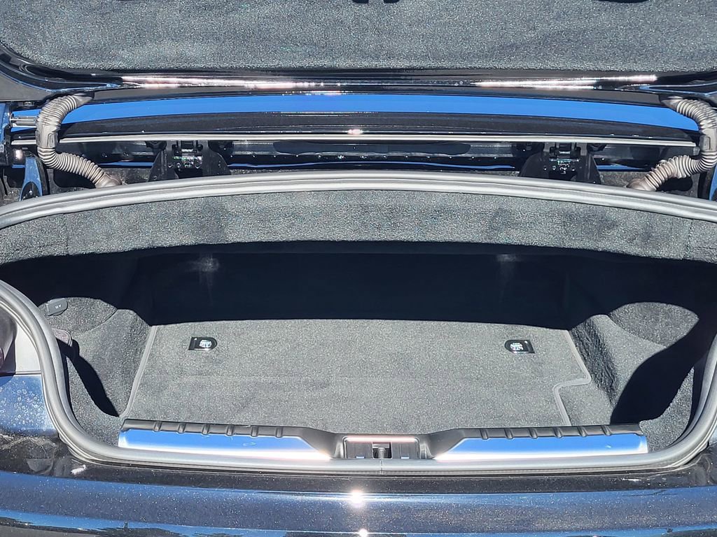 Used 2023 Bentley Continental GT Azure image 18