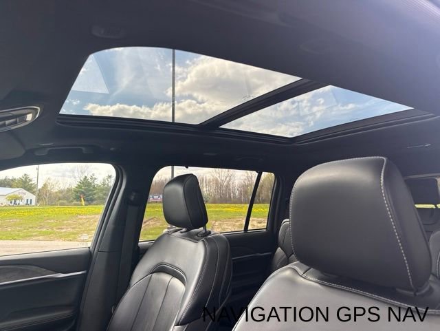 Used 2024 Jeep Grand Cherokee L Limited w/ Luxury Tech Group II AWD/4WD image 10