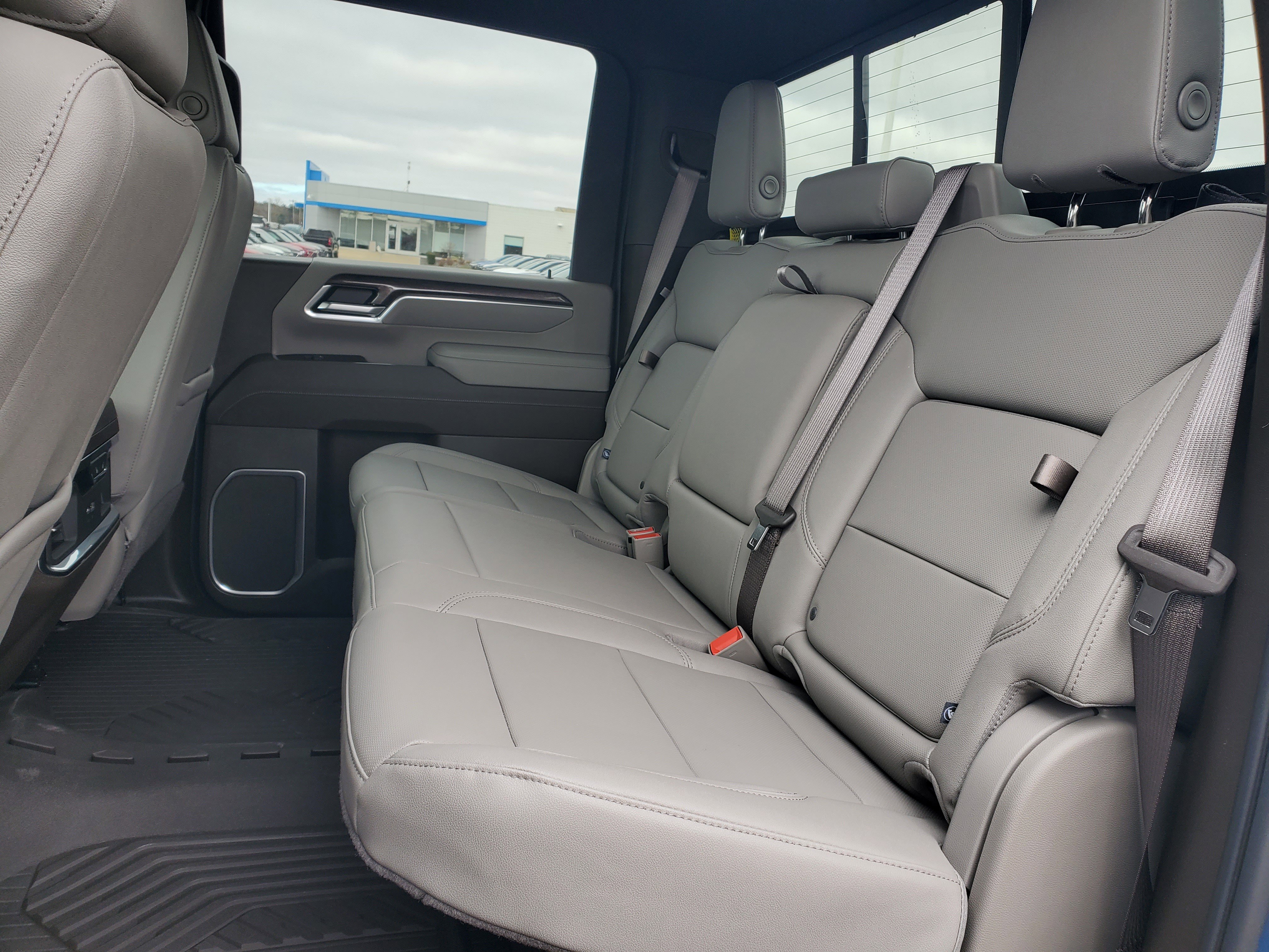 New 2026 Chevrolet Silverado 3500 LTZ w/ LTZ Premium Package image 28