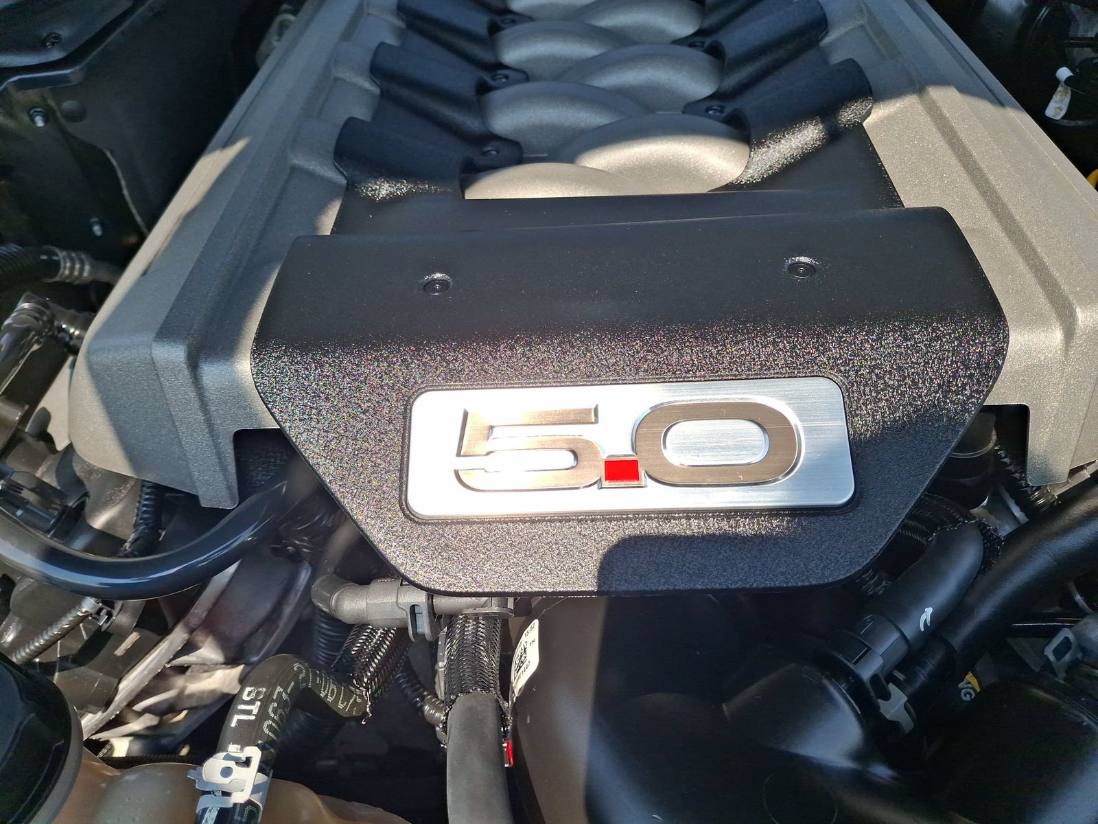 Used 2016 Ford Mustang GT Premium w/ Equipment Group 401A RWD image 25