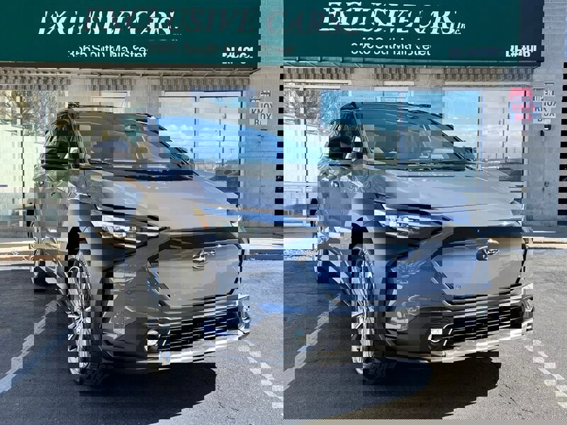 Used 2024 Subaru Solterra Touring image 1