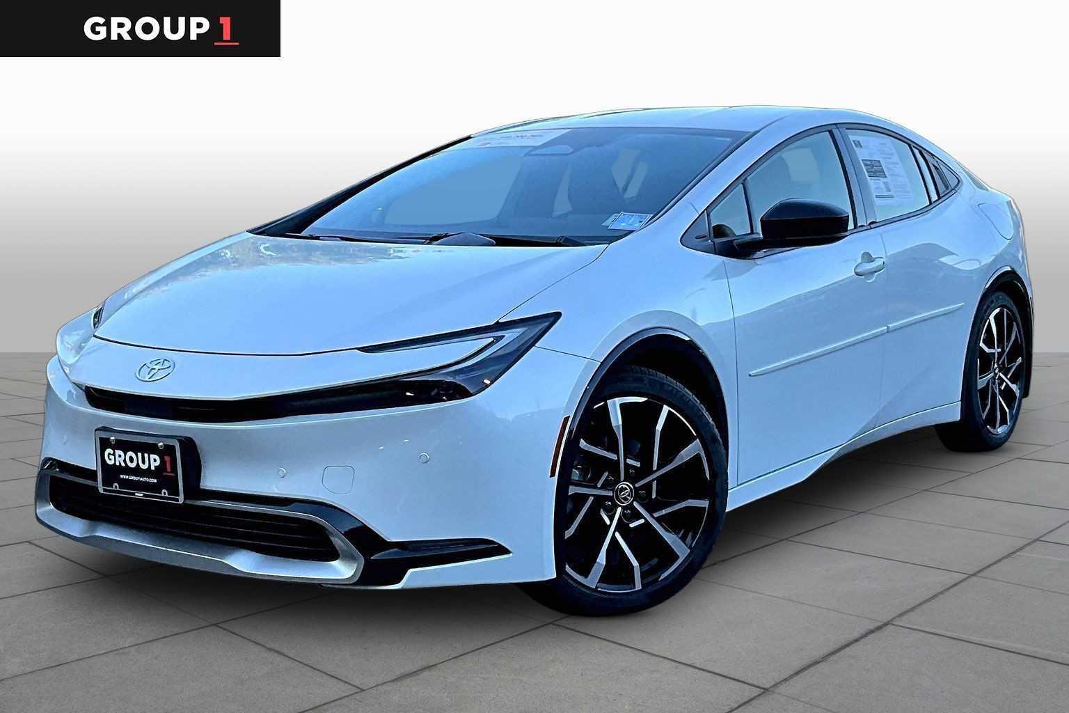 Certified 2026 Toyota Prius Plug-In Hybrid FWD image 1