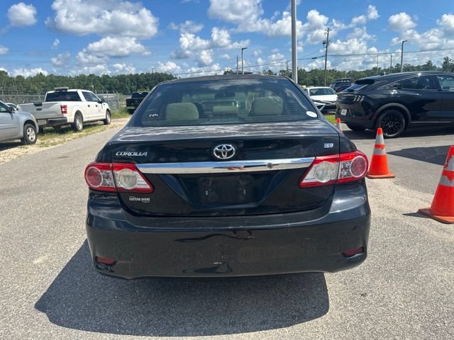 Used 2013 Toyota Corolla LE FWD image 9