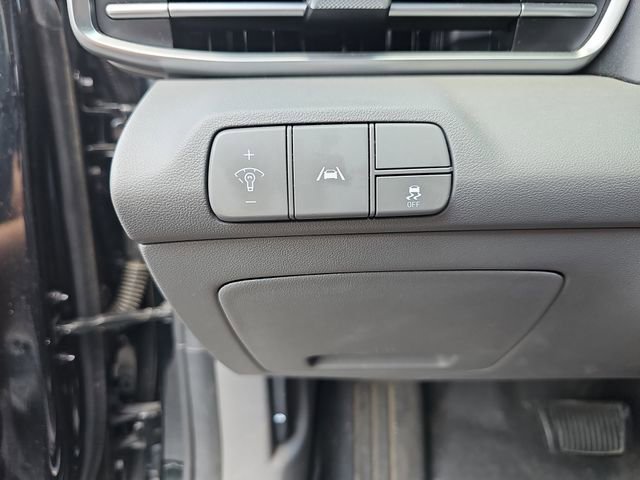 Used 2022 Hyundai Elantra SEL w/ Convenience Package FWD image 24