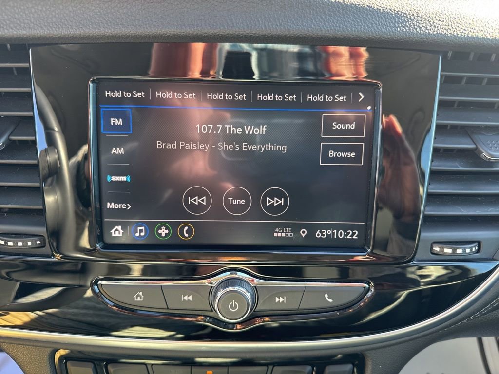 Certified 2022 Buick Encore Preferred w/ Safety Package image 13