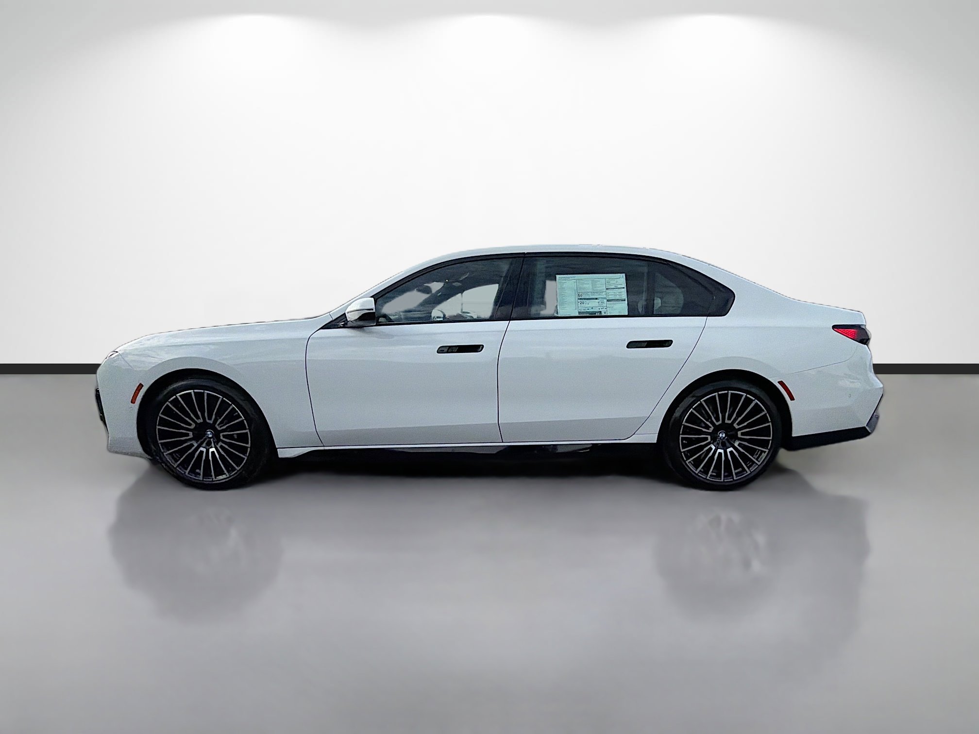 New 2026 BMW 760i xDrive w/ Executive Package image 6