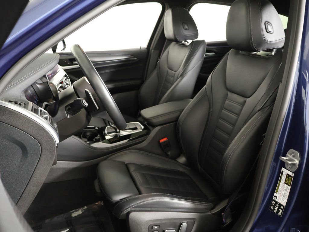 Used 2025 BMW X4 M40i w/ Premium Enhanced Package image 36